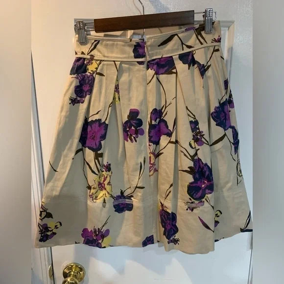 Thrifted- BB Dakota Skirt