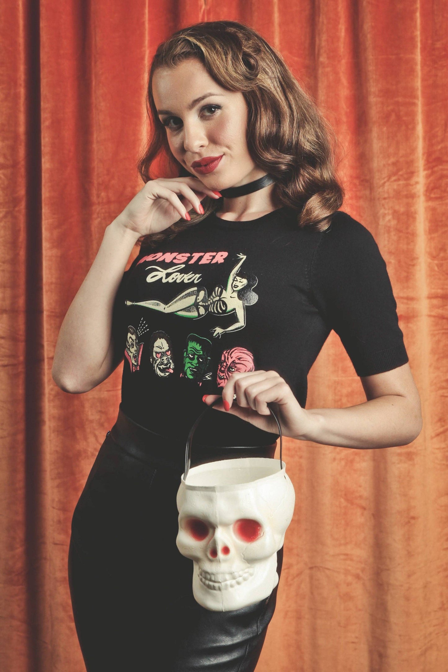 Monster Lover short sleeve Sweater in Black