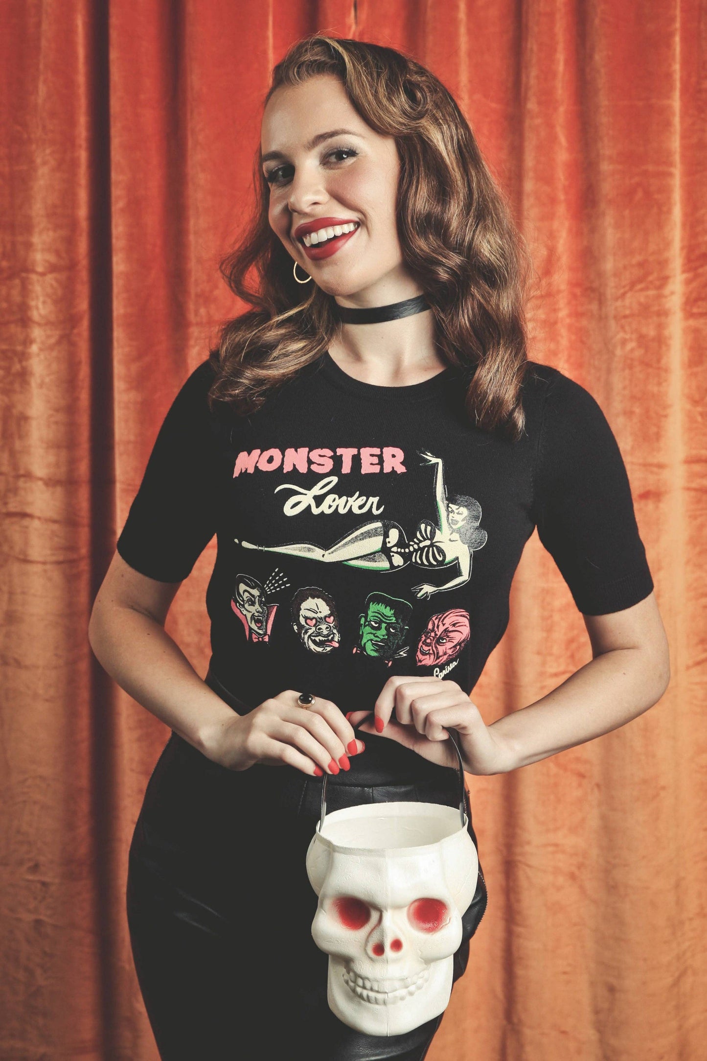Monster Lover short sleeve Sweater in Black