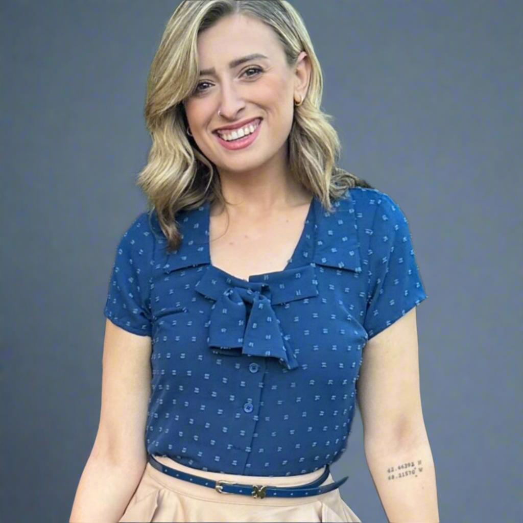 Bonnie Bow Blouse in Navy