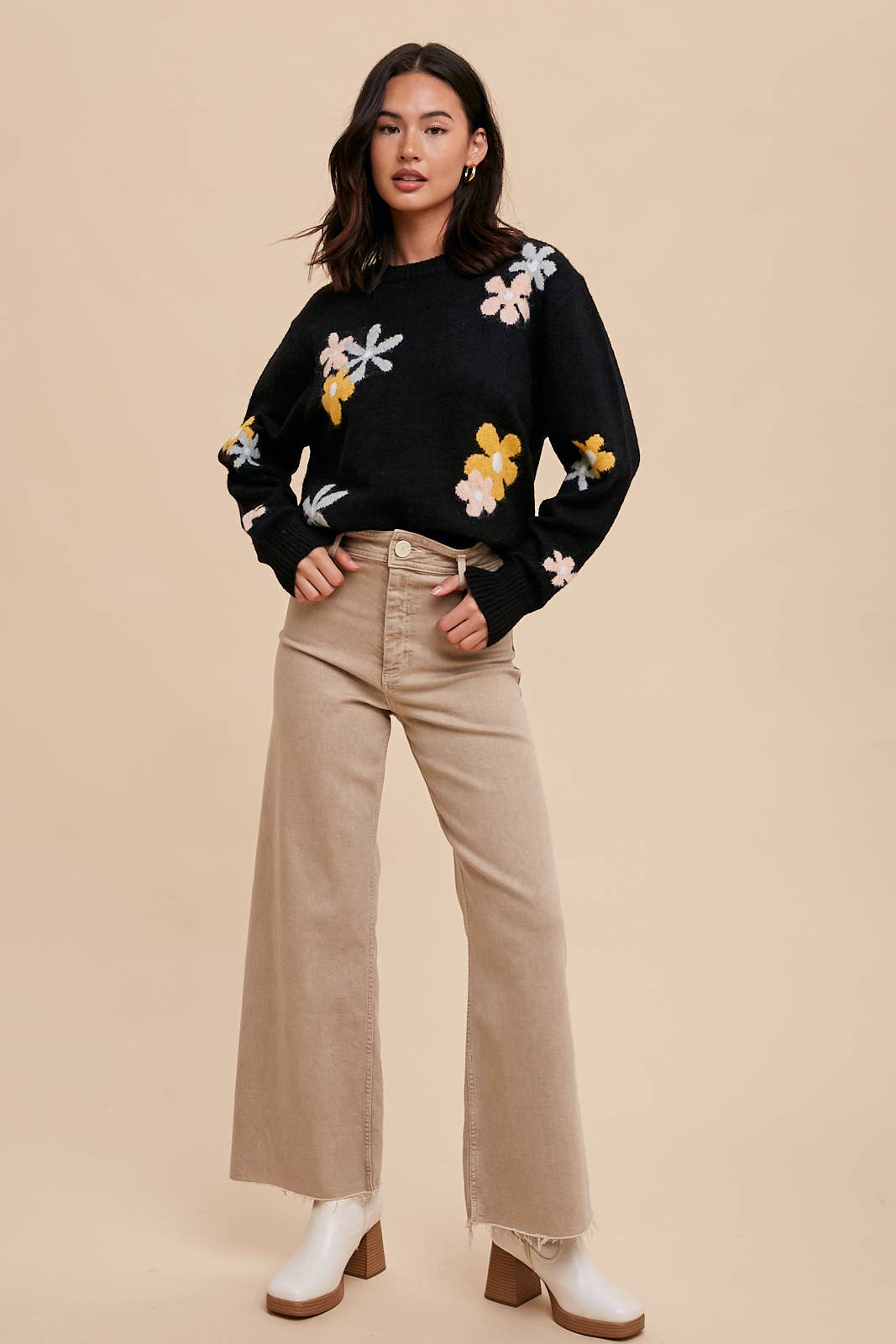 FLORAL CREW NECK INTARSIA SWEATER