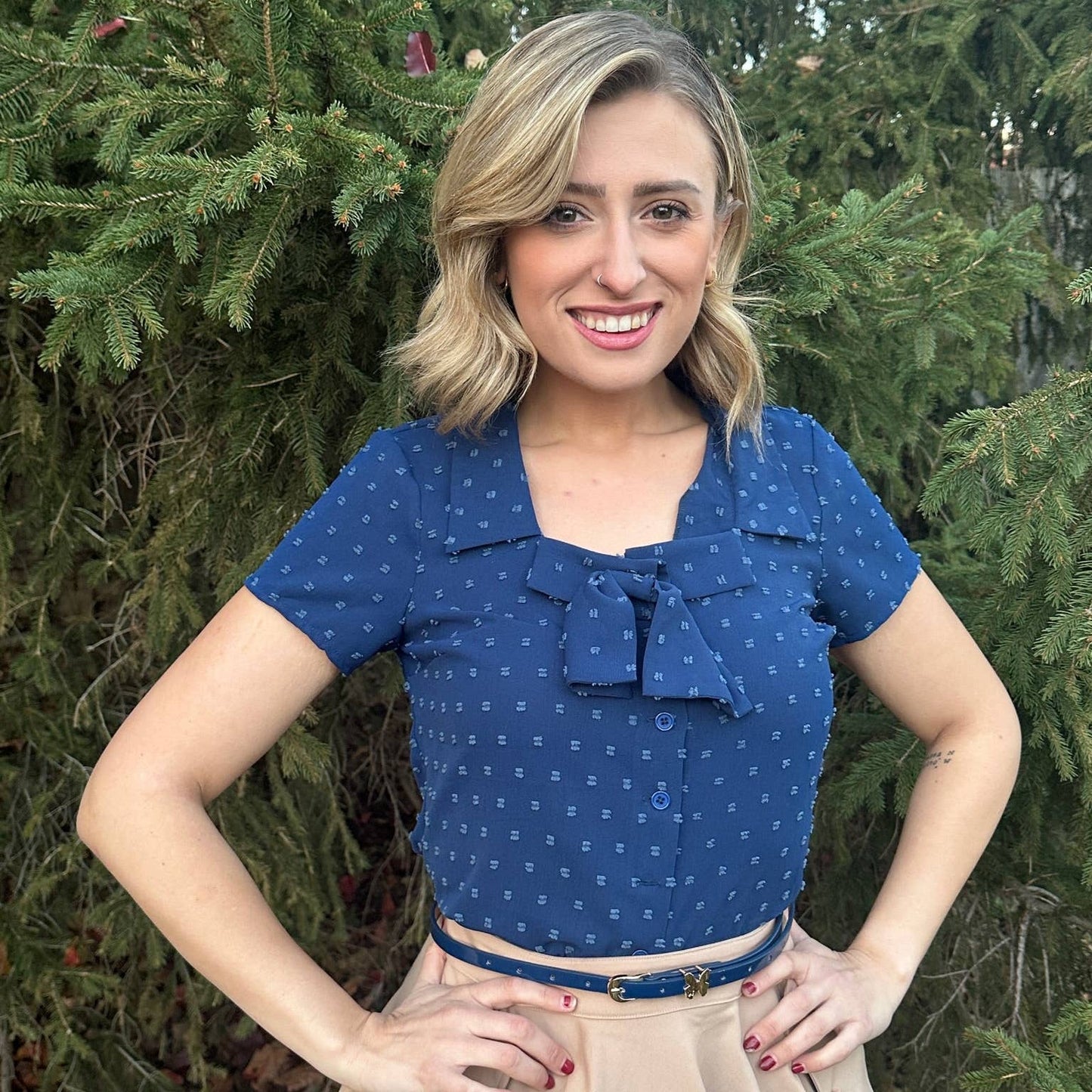 Bonnie Bow Blouse in Navy